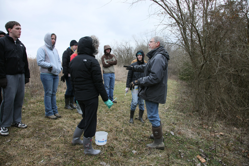 Full Size Image = 5759 K