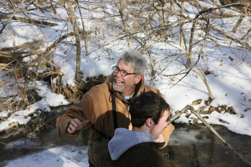 Full Size Image = 3932 K