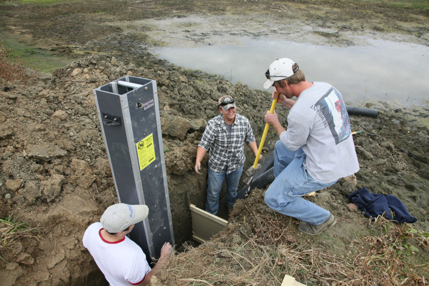 Full Size Image = 5554 K